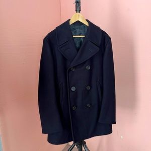Navy uniform men’s pea coat. 100% wool in excellent condition